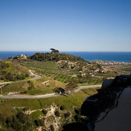 Casa Annunziata, Borgo E Mare A Semesterbostad *