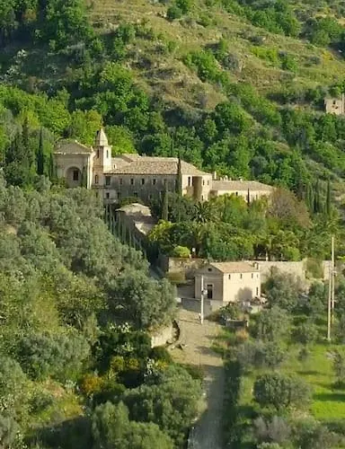 Casa Annunziata, Borgo E Mare A Semesterbostad Badolato Marina