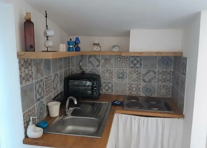 Semesterbostad Casa Annunziata, Borgo E Mare A *